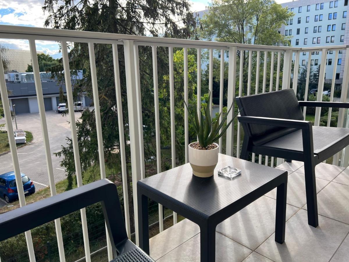 Family & Business Elegant Apartments Ul Lotnicza Centrum Galeria Korona - 1 Bedroom, Terrace, Air Conditioning, Garage - New! Kielce Ngoại thất bức ảnh