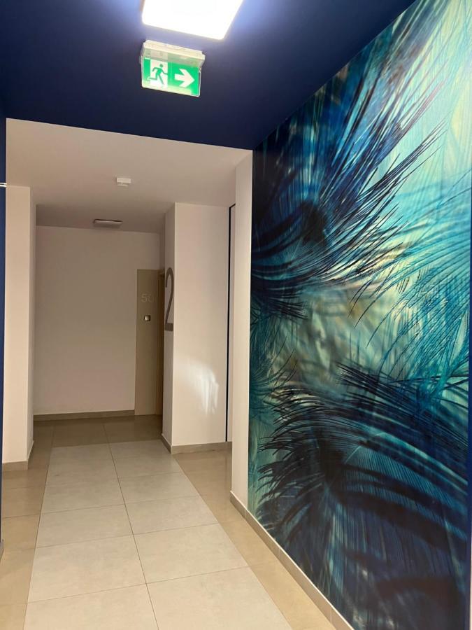 Family & Business Elegant Apartments Ul Lotnicza Centrum Galeria Korona - 1 Bedroom, Terrace, Air Conditioning, Garage - New! Kielce Ngoại thất bức ảnh