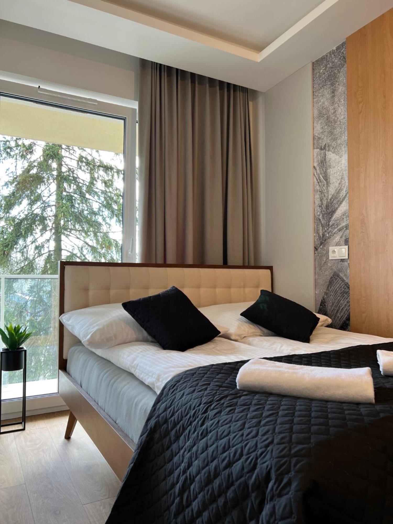 Family & Business Elegant Apartments Ul Lotnicza Centrum Galeria Korona - 1 Bedroom, Terrace, Air Conditioning, Garage - New! Kielce Ngoại thất bức ảnh